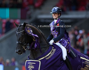 Charlotte Fry on Glamourdale wins Grand Prix Special Gold at the 2022 World Championships Dressage in Herning :: Photo © Astrid Appels