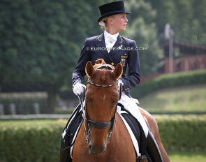 Jessica von Bredow-Werndl on Duke at the 200( Piaff forderpreis qualifier in Verden :: Photo © Astrid Appels