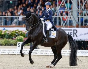 Sweden's Therese Nilshagen on Dante Weltino OLD at the 2021 European Dressage Championships in Hagen :: Photo © Stefan Lafrentz