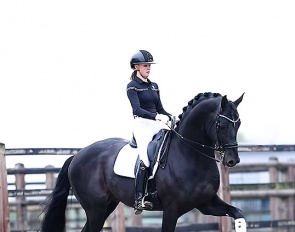 Evi van Rooij and Fontaine TN :: Photo © Equigeniek