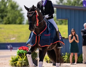Anna Swackhammer and Fabienna GV win silver at the 2022 North American Young Riders Championships :: Photo © Ben Radvanyi Photography