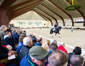 A full house at the 2023 Gestüt Schafhof stallion show on 15 April 2023 :: Photos © Lukasz Kowalski