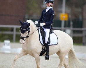 Isabella Karajkovic and Wert's Snowflake at the 2022 CDI Opglabbeek :: Photo © Astrid Appels