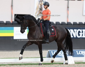 Hungarian Benedek Pachl on Hexagon's Gorgeous Black Art :: Photo © Astrid Appels