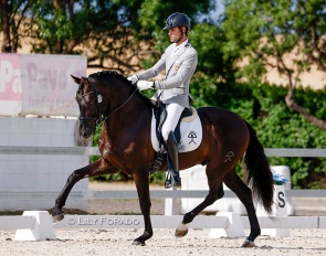 Alejandro Sánchez Del Barco on the 5-year old Rondo De Indalo :: Photo © Lily Forado