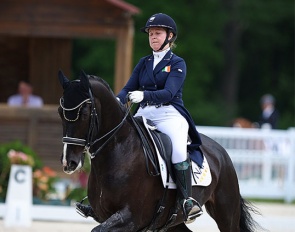 Fenella Quinn and Creatzo at the 2022 CDIO Compiegne :: Photo © Astrid Appels