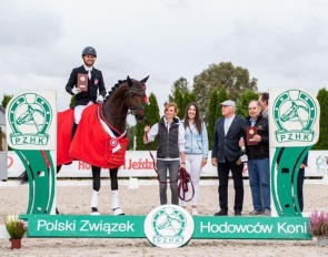 Mateusz Cichon and Ebano win the 4-YO Foreign bred division at the 2023 Polish Young Horse Championships :: Photo © Wiktoria Roznowska 