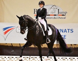 Claudia Chauchard and Apachi van de Biebosschen Win 2023 French 7-Year Old Championship :: Photo © Les Garennes