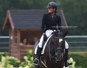 Silvia Rizzo in a Sedik outfit at the 2023 CDI Ermelo :: Photo © Astrid Appels