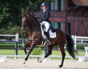 Fien de Winne and Dovizioso MT at the 2022 CDI Jardy :: Photo © Astrid Appels