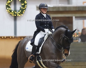 Niina Nilosaari and Quentano at the 2022 CDI Kronenberg Indoor :: Photo © Astrid Appels