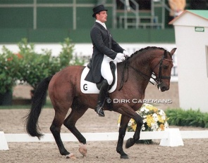 Arjen Teeuwissen on Goliath T at the 2000 CDI Arnheim :: Photo © Dirk Caremans