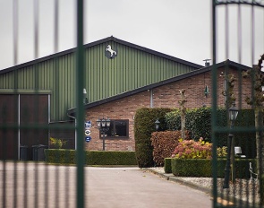 Lotje Schoots' equestrian center GroenRaven in Houten (NED)