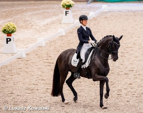 Carina Scholz and Soiree d'Amour win the World Cup Qualifier in Wroclaw, Poland :: Photos © Lukasz Kowalski