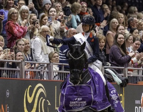 Charlotte Fry and Glamourdale win the 2024 CDI-W London :: Photos © Jon Stroud