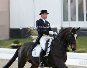 Oliver Luze on Shania at the 2010 CDI Hagen :: Photo © Astrid Appels