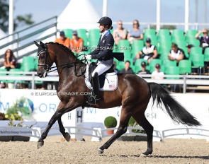 Kate Shoemaker and Quiana at the 2022 World Para Drssage Championships :: Photo © Astrid Appels