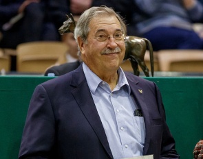 Dr. Tim Holekamp at the 2019 Trakehner Stallion Licensing in Germany :: Photo © Stefan Lafrentz