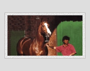 Archive photo of Dorit Kothe with Ritual, sourced from their 2004 website. Jacques Toffi took this picture