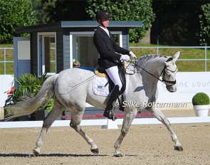 Tobias Thorning Jørgensen and Jolene Hill at the 2023 European Para Dressage Championships :: Photo © Silke Rottermann