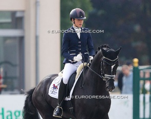 Johanna Klippert and Fashion in Black at the 2020 CDI Hagen :: Photo © Astrid Appels