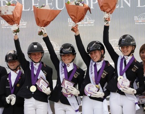 The German team wins gold at the 2025 European Children Championships :: Photo © Boulerie Jump