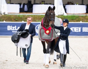 Bartozs and Magdalena Jura with Ron at the horse's retirement ceremony held at the 2025 Polish Championships in Bialy Las :: Photo © Lukasz Kowalski