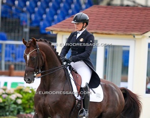 Ellen Birgitte Farbrot on Tailormade Red Rebel at the 2021 European Championships :: Photo © Astrid Appels