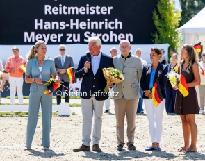 Hans-Heinrich Meyer zu Strohen at the proclamation of his riding master title in Verden :: Photo © Stefan Lafrentz