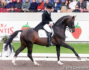 Lars Petersen and Blue Hors Cavan in Aachen :: Photo © Dirk Caremans