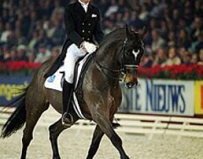 Rudolf Zeilinger on Livinjo at the 2000 CDI-W Mechelen :: Photo © Dirk Caremans