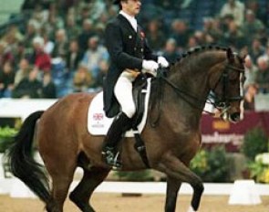 Davison and Askari at the 2000 World Cup Finals in 's Hertogenbosch, The Netherlands