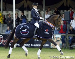 Madeleine Vrees and Patser win the 2002 Pavo Cup Finals :: Photo © Dirk Caremans
