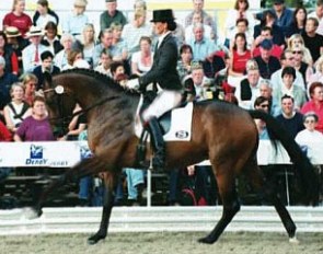 Anja Rietbrock and Royal Prince at the 2003 Bundeschampionate :: Photo © Photec.de