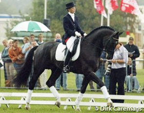 Sarah van Fessem and Special D at the 2003 Pavo Cup Finals :: Photo © Dirk Caremans