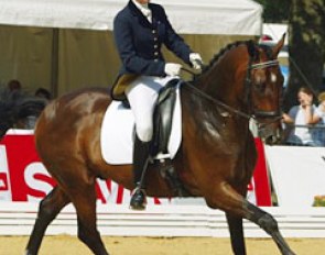 Anna Ross on Liebling II (by Lorentin x Konigspark)