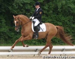 German Laura Pytkowjat on Diddi Keeps Cool