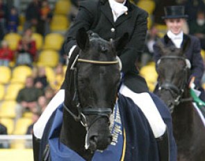 Katrin Burger and French Kiss win the 2004 World Young Horse Championships :: Photo © Astrid Appels