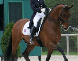 Sarah Millis and O'Neill