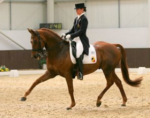 Anouck Hoet and her Trakehner Powerdance at the 2007 CDI Addington