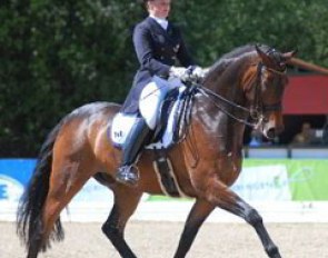 Winner of the Bad Salzuflen Piaff Forderpreis qualifier is Andrea Timpe with Rosselini. They are a promising new dream team.