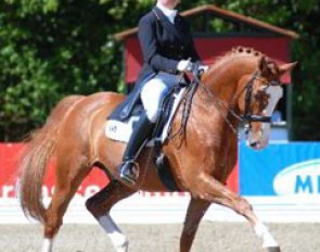 Katharina Winkelhues on Nadine Capellmann's Rino