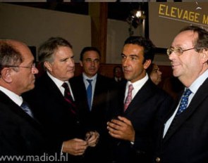 Officials at the evening party: Carlos Manuel da Cruz Lourenço, mayor of the area,  host Sylvain Massa, chief trainer Daniel Pinto, and Francisco Nunes Corrêa, the minister of environment