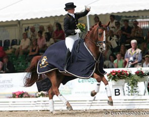 Jessica Süss and Diamantenbörse win the 6-year old qualifier :: Photo © Astrid Appels