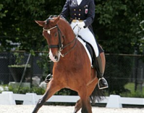 Luxembourg Veronique Henschen and her steady partner Fontalero (by Werther). The pair could score 10s in their trot half passes!