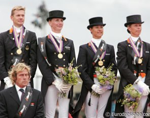 The Dutch team wins team gold at the 2009 European Championships with a historic record score :: Photo © Astrid Appels