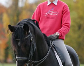 Catherine Henriquet on the Baden Wurttemberger stallion Laisser Faire