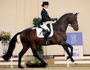Larissa Pauluis on Don Massimo