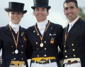 The 2010 Spanish Grand Prix medallists: Carmes Naesgaard, Beatriz Ferrer-Salat, Antonio Jose Diaz Porras :: Photo © Topiberian.com