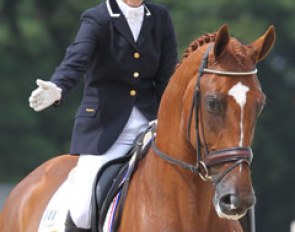 Christa Larmoyeur and Aston Martin NL at the 2010 World Young Horse Championships :: Photo © Astrid Appels